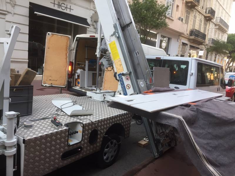 monte charge sur rénovation de cuisine a cannes